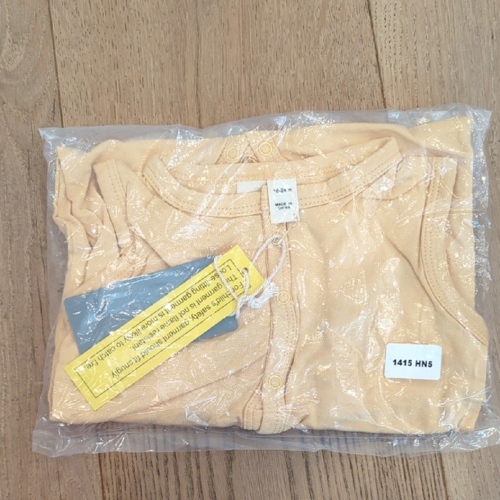 NWT Kyte Baby Sleeveless Snap Romper